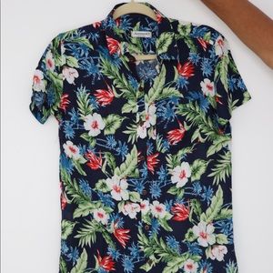 Men’s floral shirts from AVENUE42